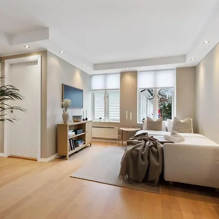 アパート Apt. Neighbor To Unesco Bryggen! *